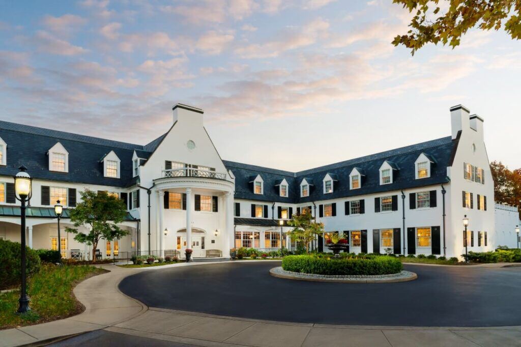 20241020_Nittany_Lion_Inn_Dusk_Exterior-1024x682