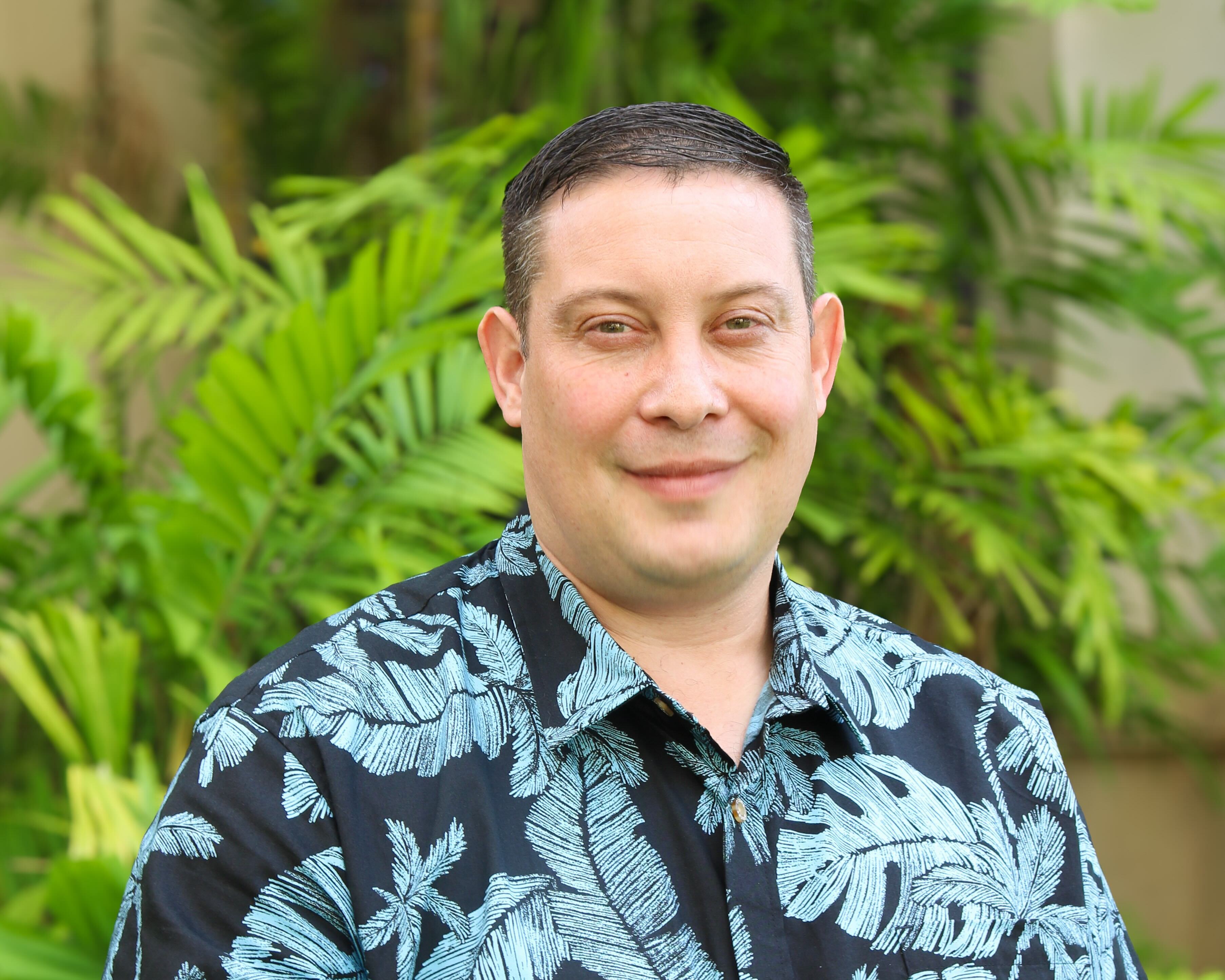 Andy_Headshots-3 v1-2